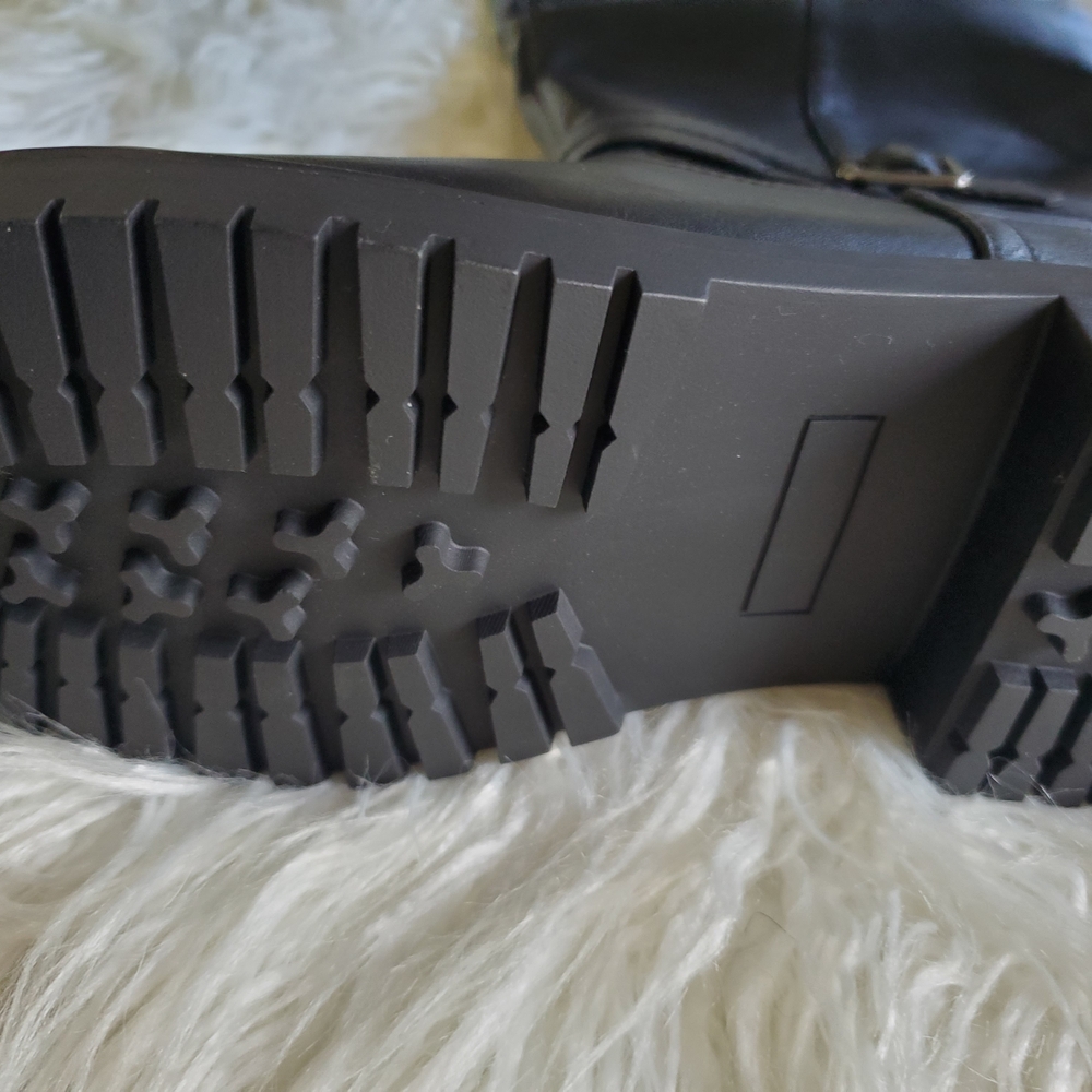 NWOT Women's Boots Size 10 - Picture 5 of 8